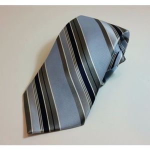 Pronto Uomo Blue Necktie 100% Silk NEW With Tags